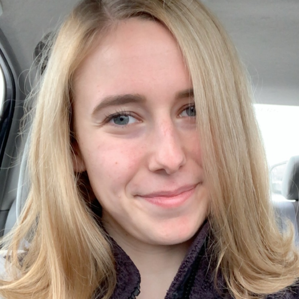Meet your Posher, Nicole